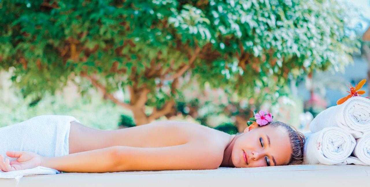 Seagull Beach Resort - Families And Couples Only Hurghada Esterno foto