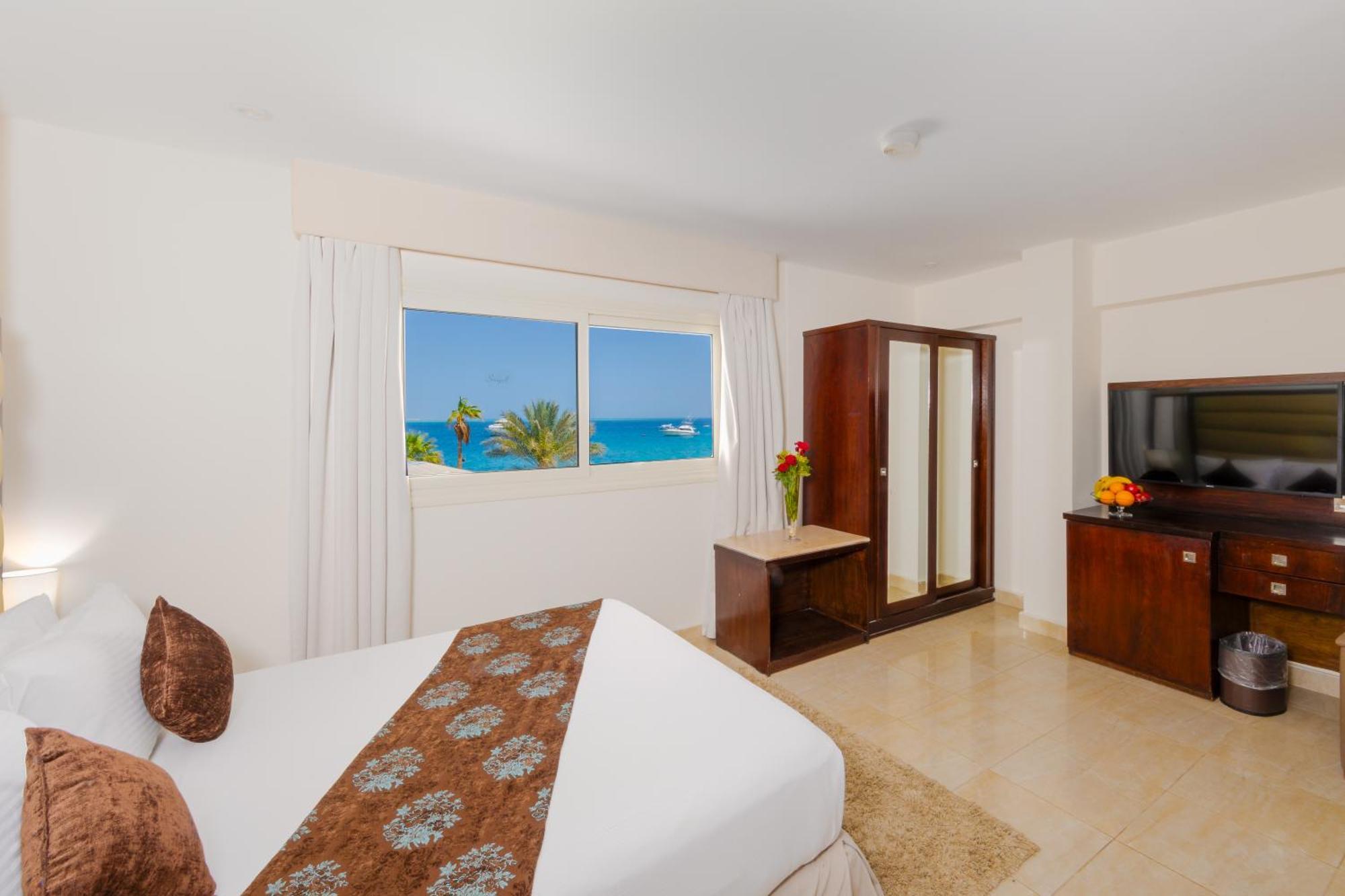 Seagull Beach Resort - Families And Couples Only Hurghada Esterno foto