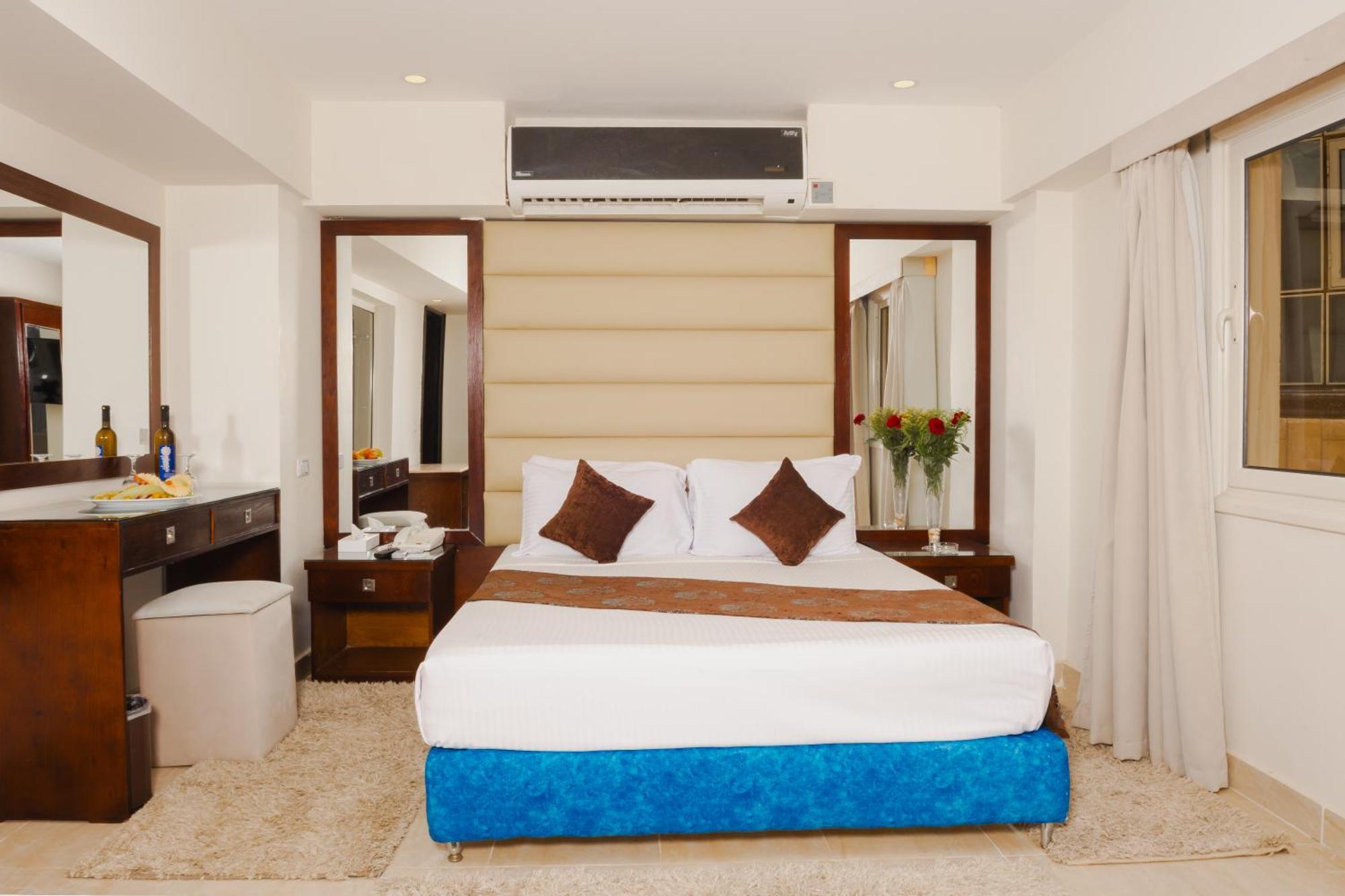 Seagull Beach Resort - Families And Couples Only Hurghada Esterno foto