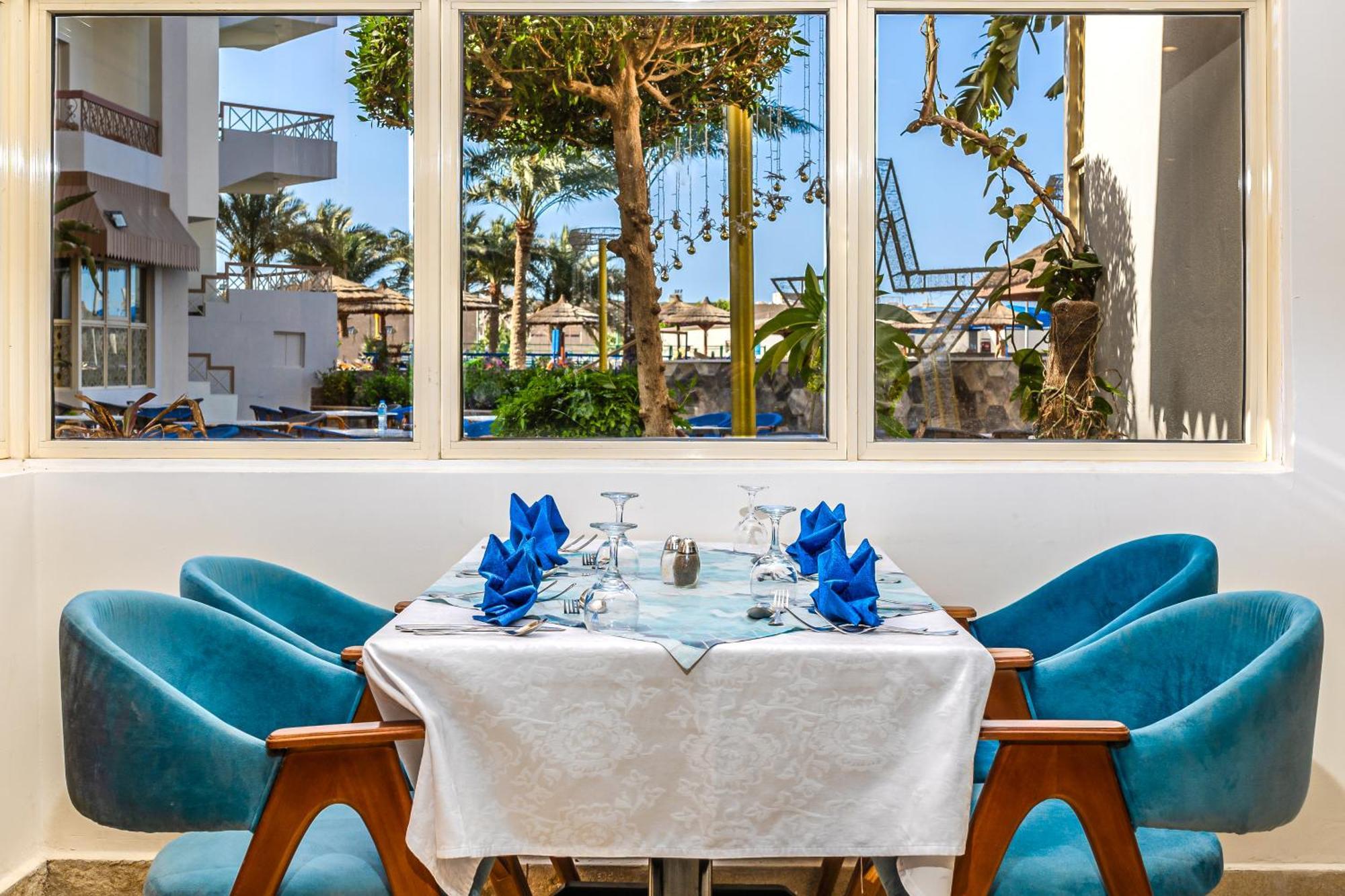 Seagull Beach Resort - Families And Couples Only Hurghada Esterno foto